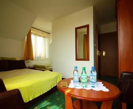 Klif Holiday park 3*
