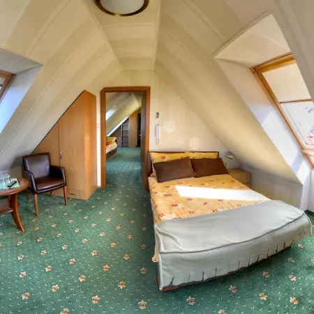 Üdülőpark Klif 3*